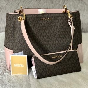 Authentic Michael Kors Hand bag & wallet
